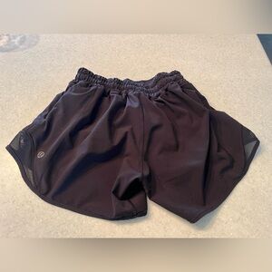 Women’s Black Lululemon Hottie 4” Lined Athletic Shorts 2